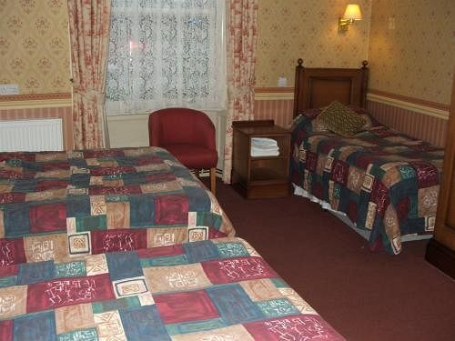 The Cross Keys Apartment Milnthorpe Bagian luar foto